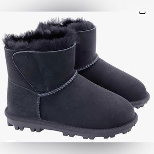 Kirkland Ladies shearling short boot